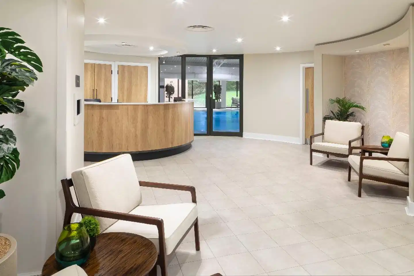 Holiday Inn Gloucester - Cheltenham Lobby