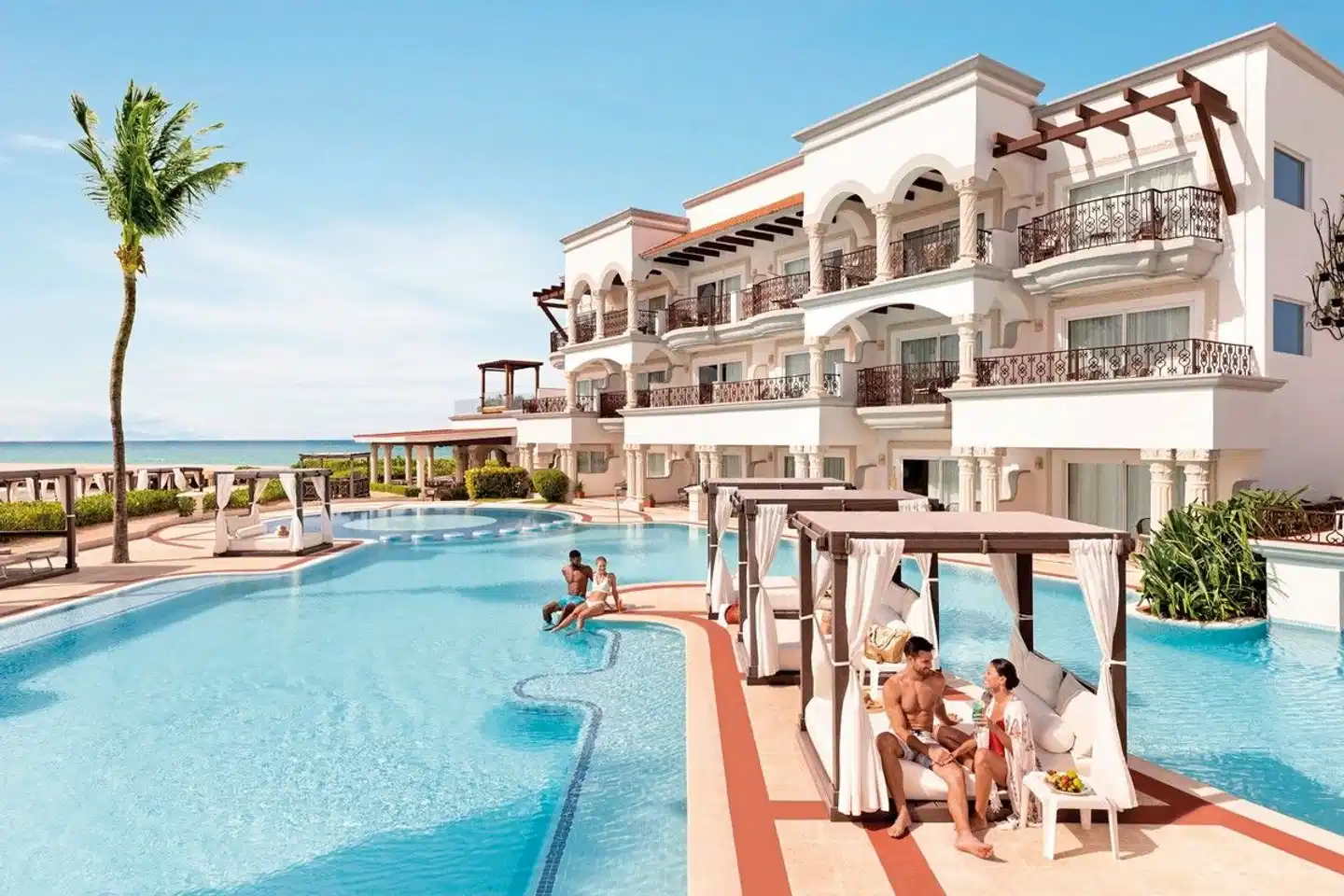 Hyatt Vivid Playa del Carmen Pool