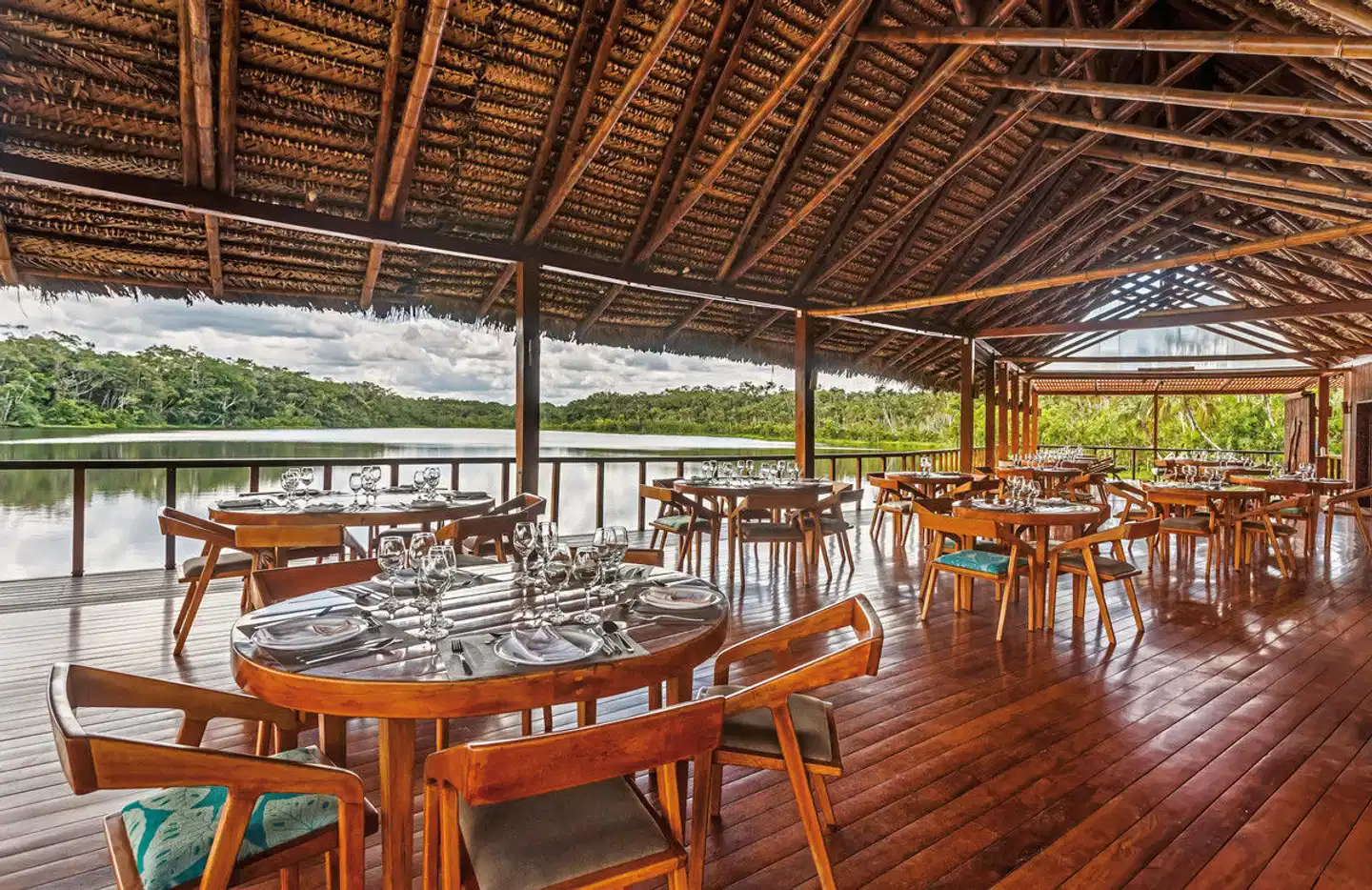 Abenteuer Amazonas - Sacha Lodge (4 Nächte) Terrasse