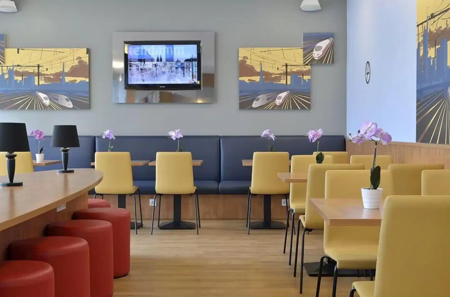 B&B Saarbrücken Hauptbahnhof Bar