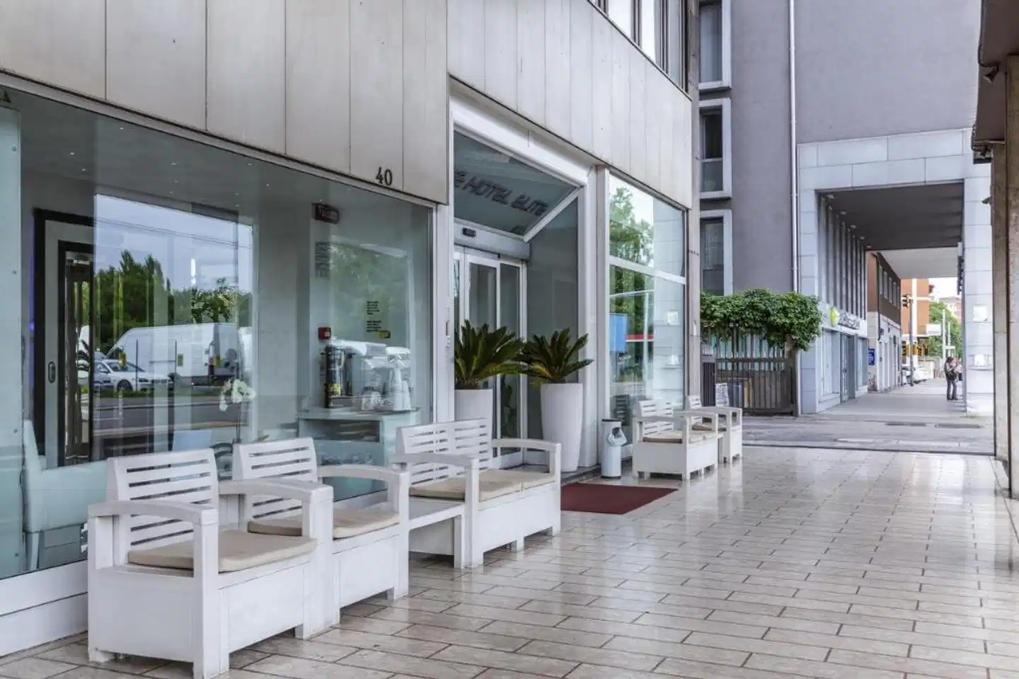 Suite Hotel Elite Aussenansicht