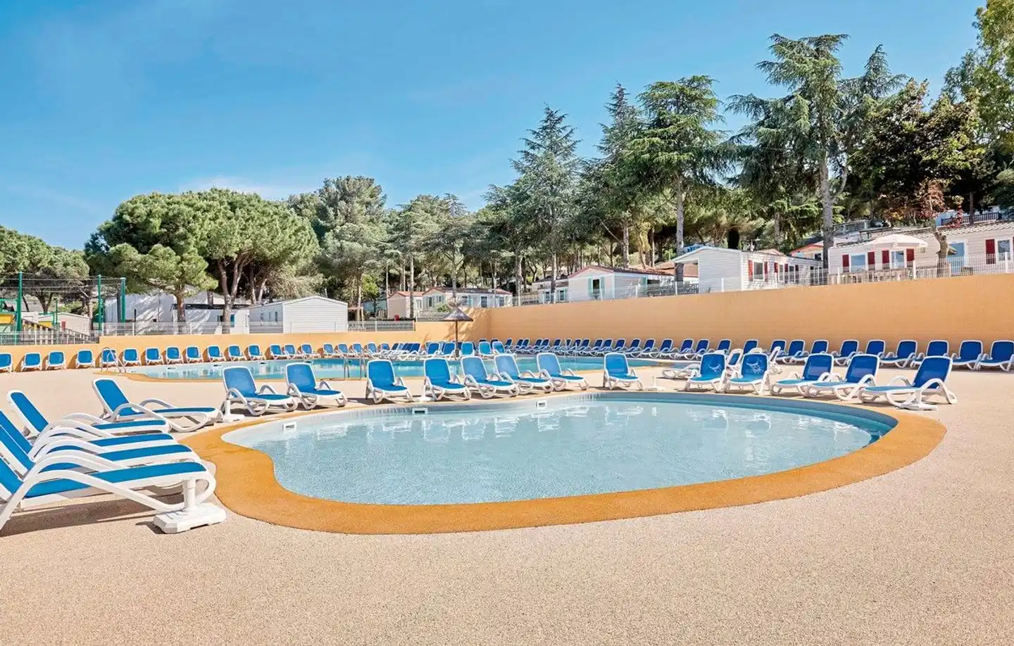 Camping Odalys La Pinède Pool