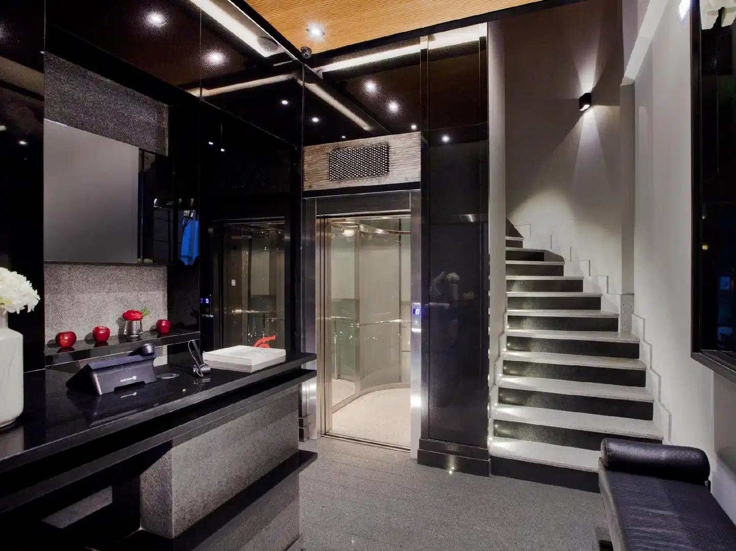 Met34 Athens Hotel Wellness