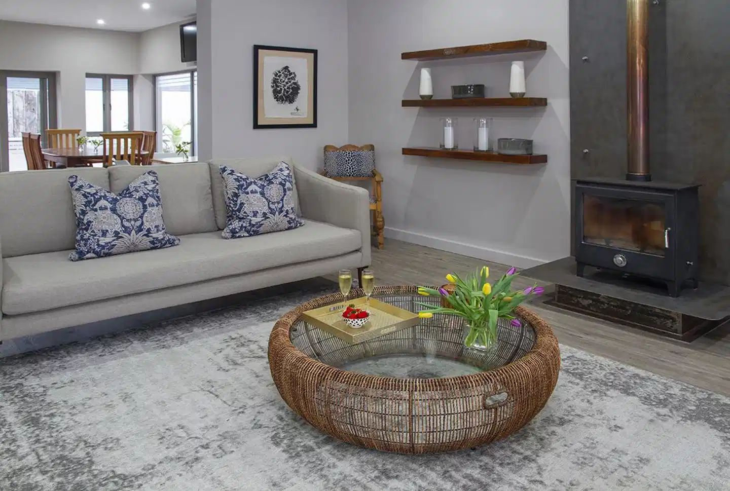 Ocean Bay Guesthouse Lobby