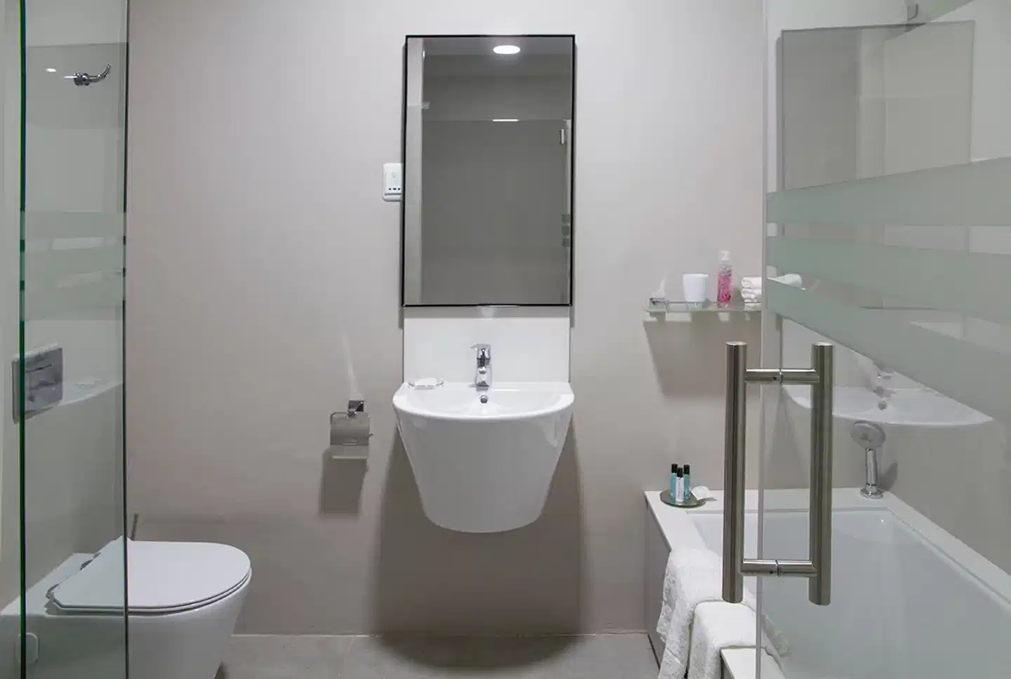 Ocean Bay Guesthouse Badezimmer