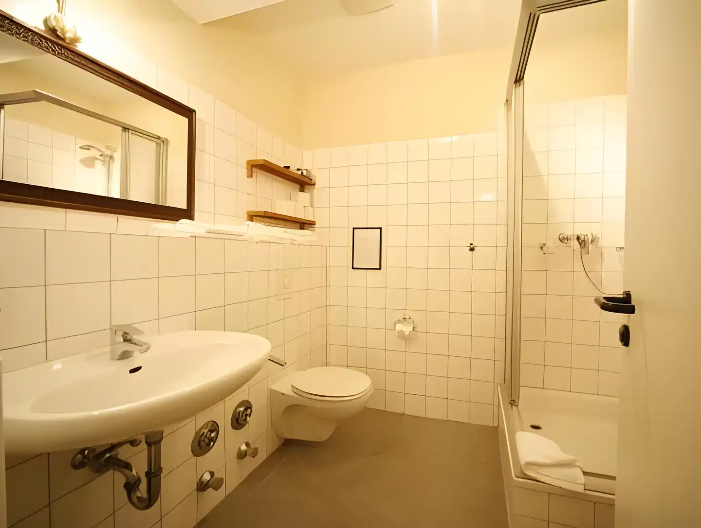 Ferienwohnungen am Holstentor Badezimmer