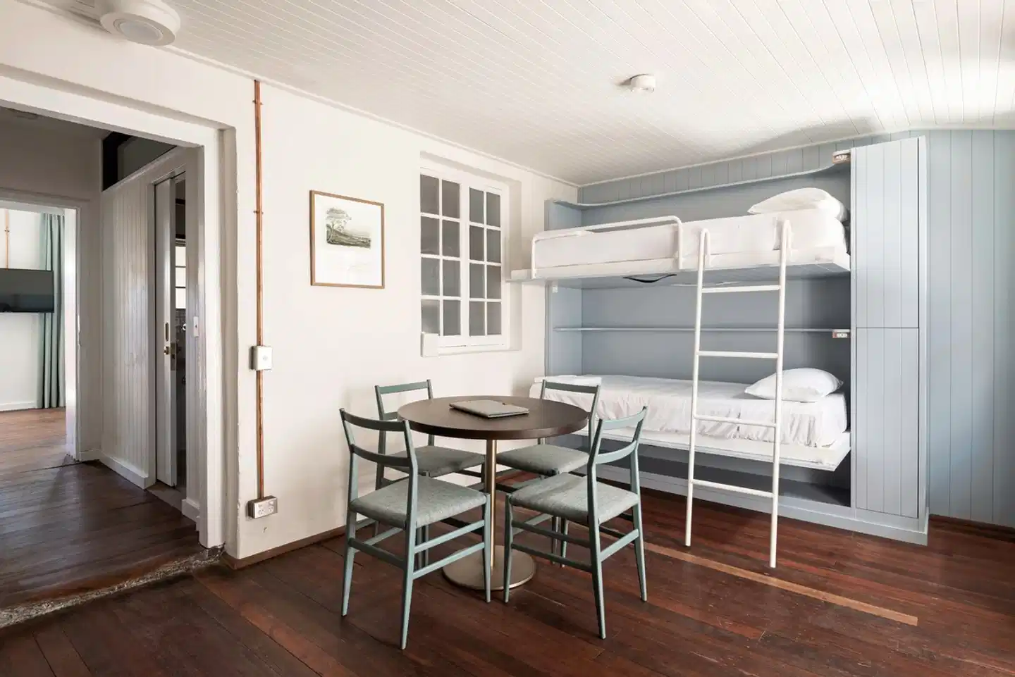 The Warders Hotel Lobby