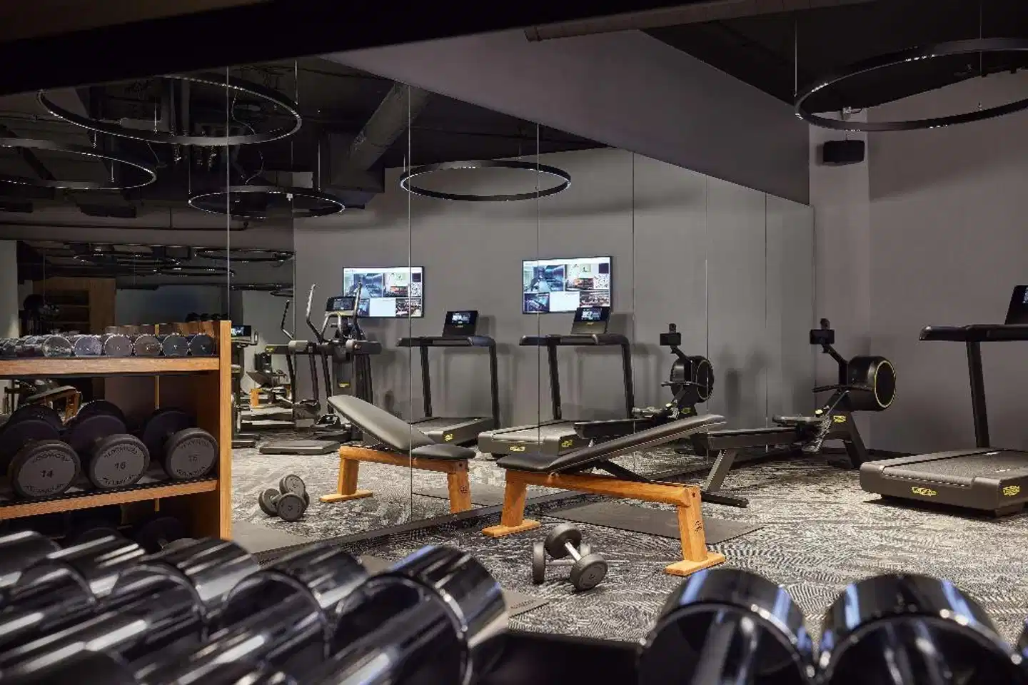 Adina Apartment Hotel Stuttgart Sport und Entertainment