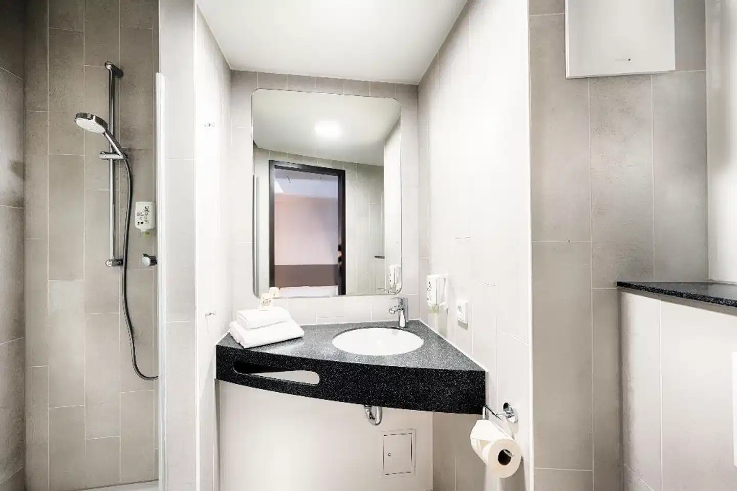 B&B Hotel Willingen Badezimmer