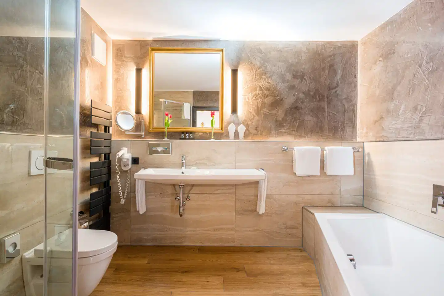 Alpin & Wellness Resort Hotel Ludwig Royal Badezimmer