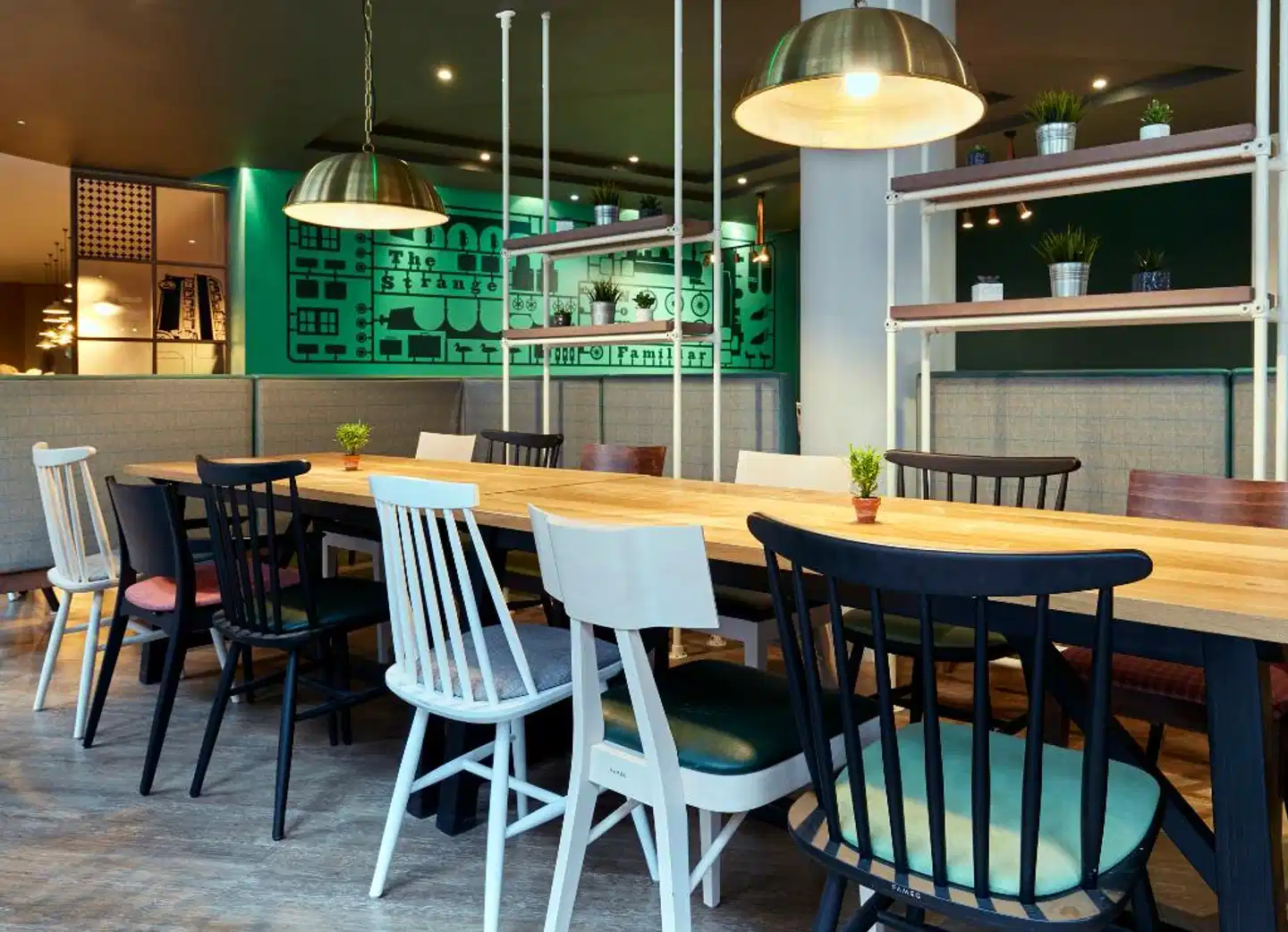 Leonardo Hotel Manchester Central Bar