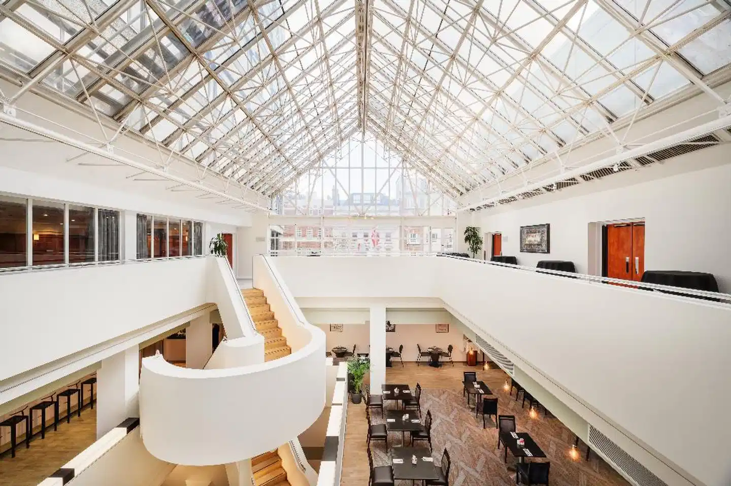 Millennium Hotel London Knightsbridge Bar