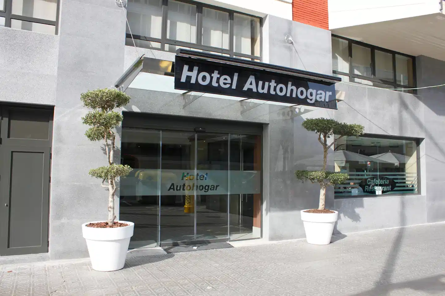 Best Auto Hogar Aussenansicht