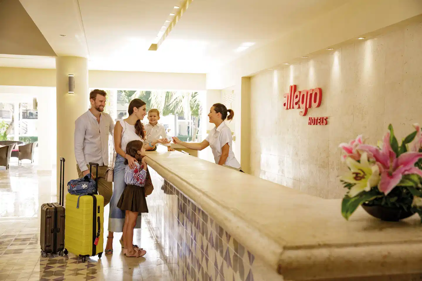 Allegro Playacar Bar