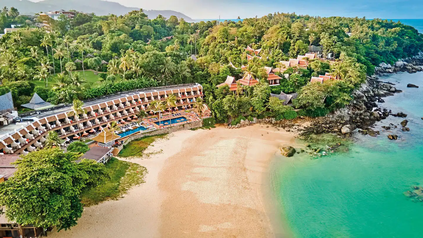 Beyond Resort Karon Aussenansicht