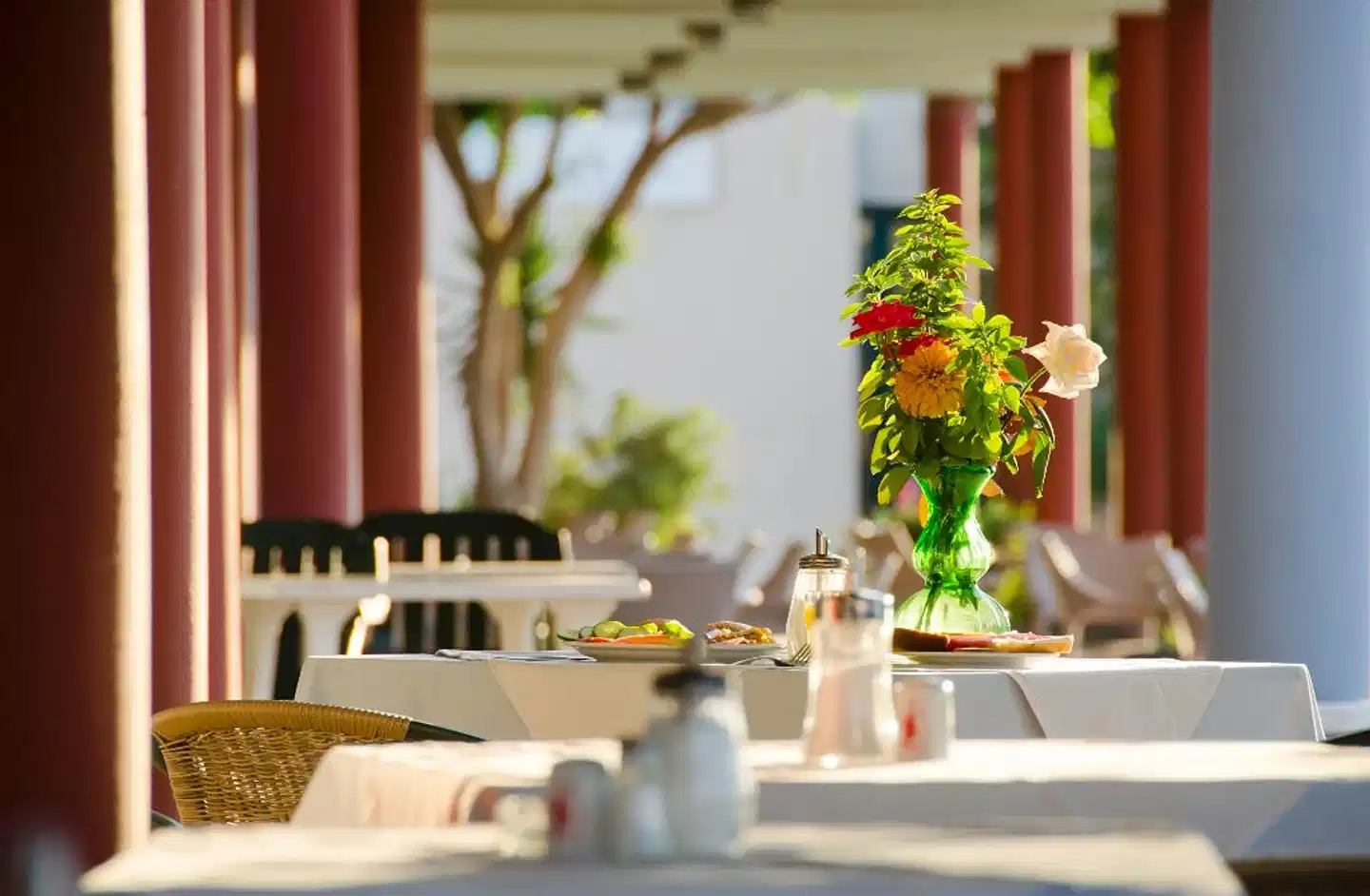 Kosta Palace Restaurant