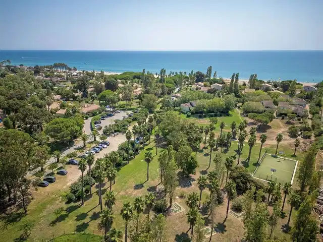 Résidence Marina d'Oru Landschaft