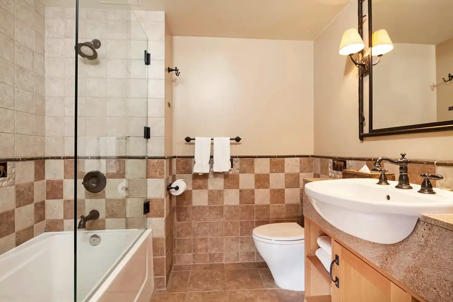 Moraine Lake Lodge Badezimmer