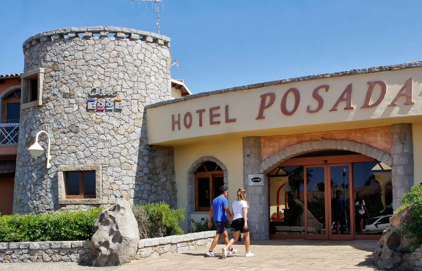 Club Esse Posada Beach Resort Aussenansicht