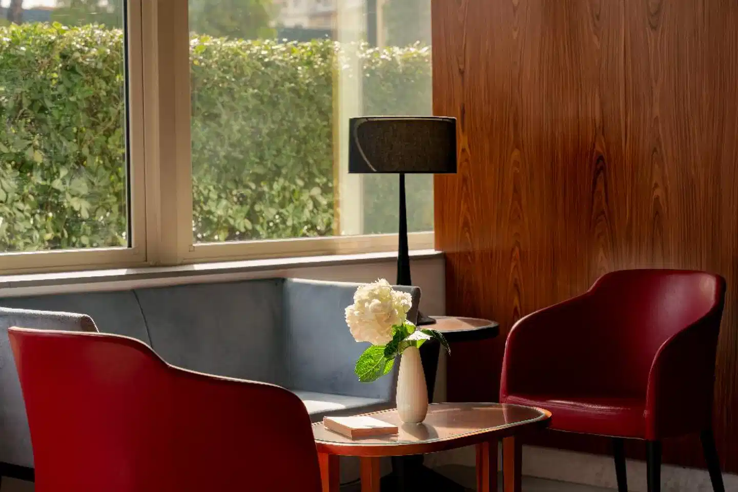 American Palace Eur Lobby