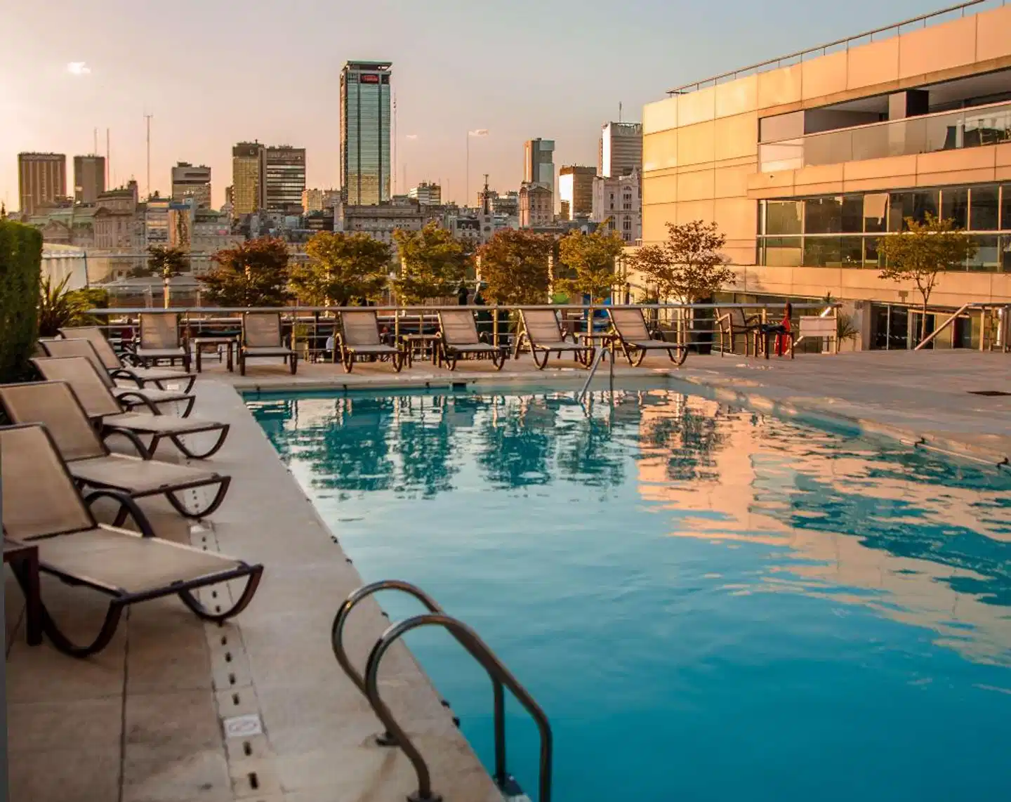Hilton Buenos Aires Pool