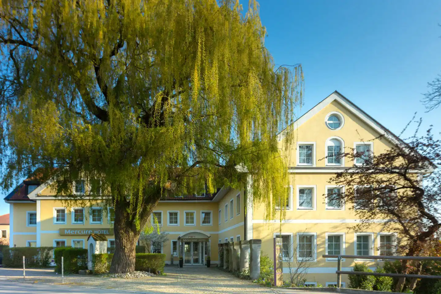 Akzent Hotel Aufkirchen Aussenansicht