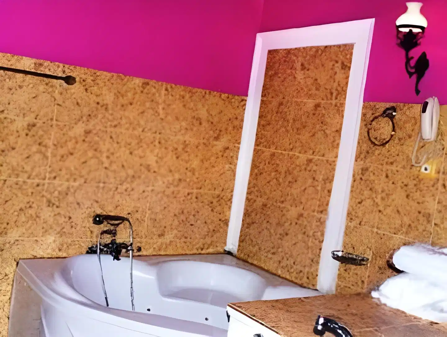 Ilion Hotel Badezimmer