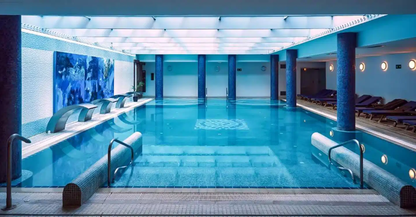 Blancafort Spa Termal Hallenbad