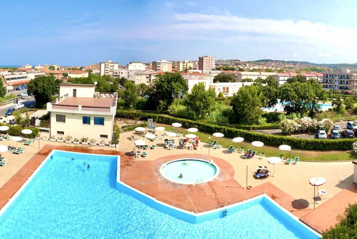 Residenze Santa Costanza Pool