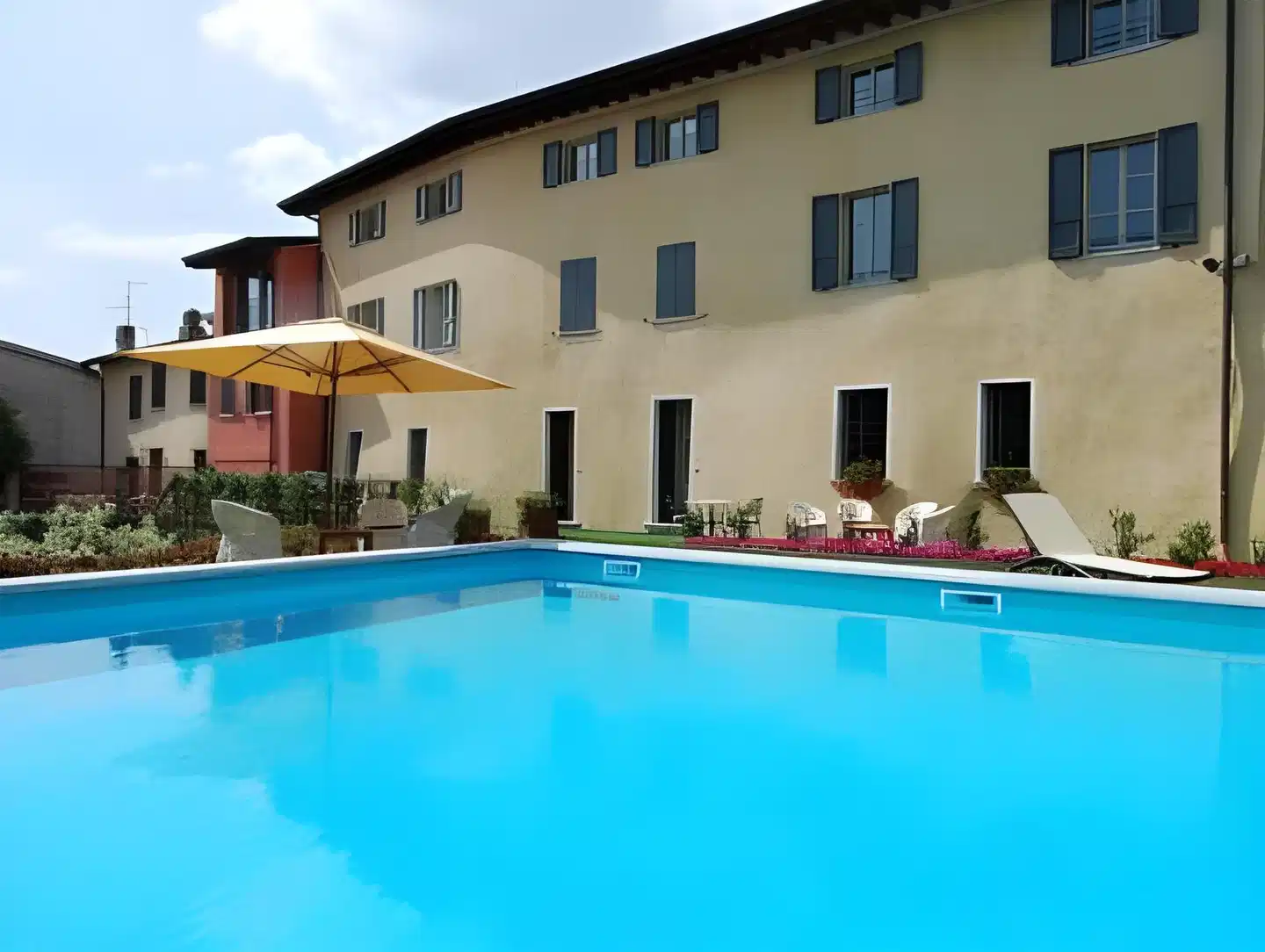 Residence Antica Torre Pool