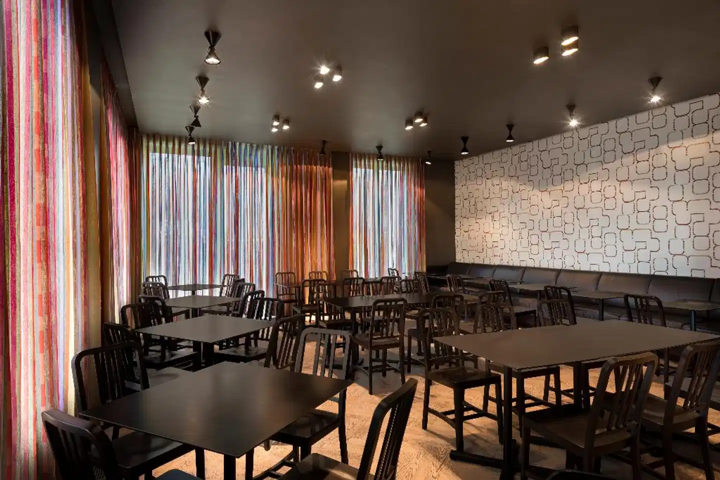 Adina Apartment Hotel Berlin Hackescher Markt Restaurant