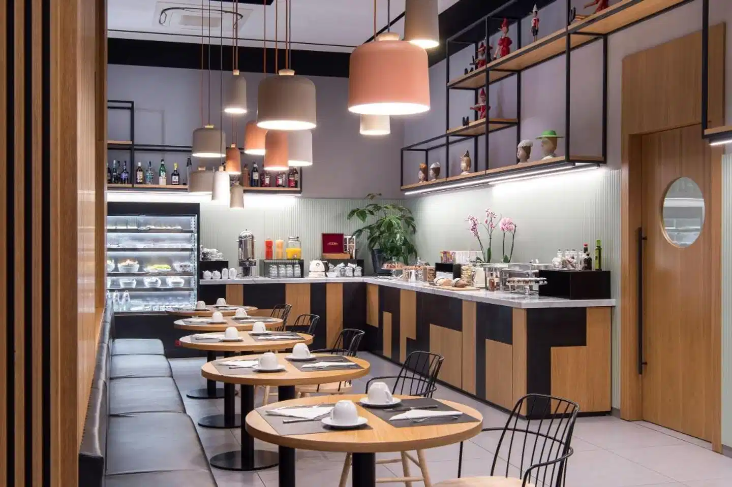 The Poet Hotel Restaurant