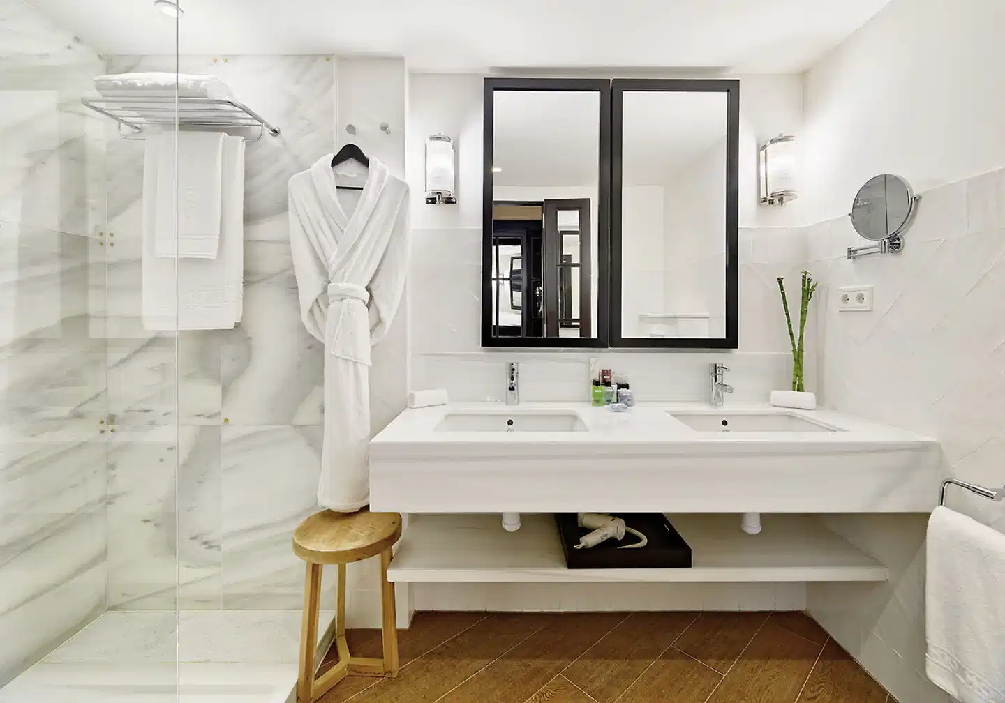 H10 Metropolitan Badezimmer