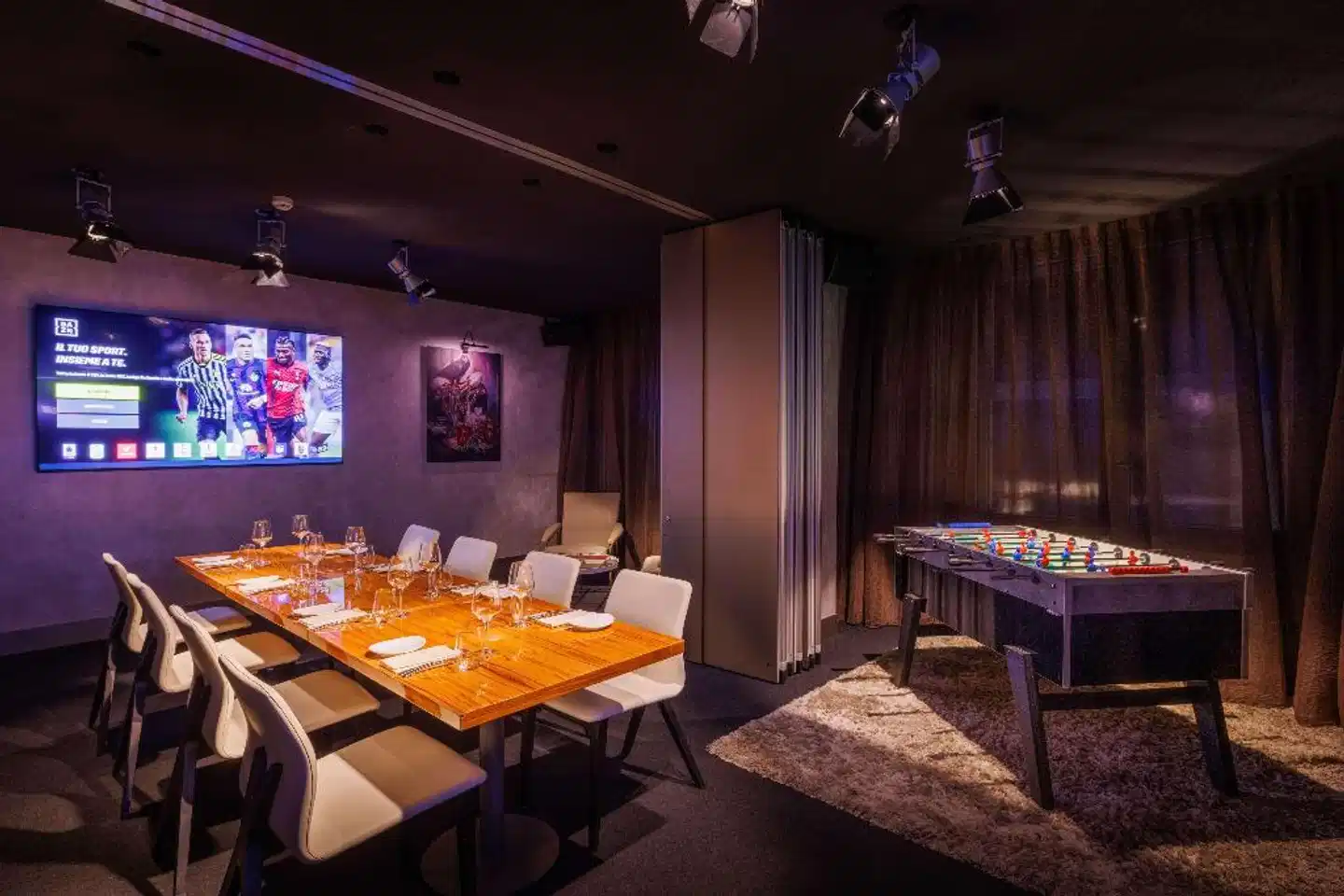 ME Milan Il Duca Konferenz