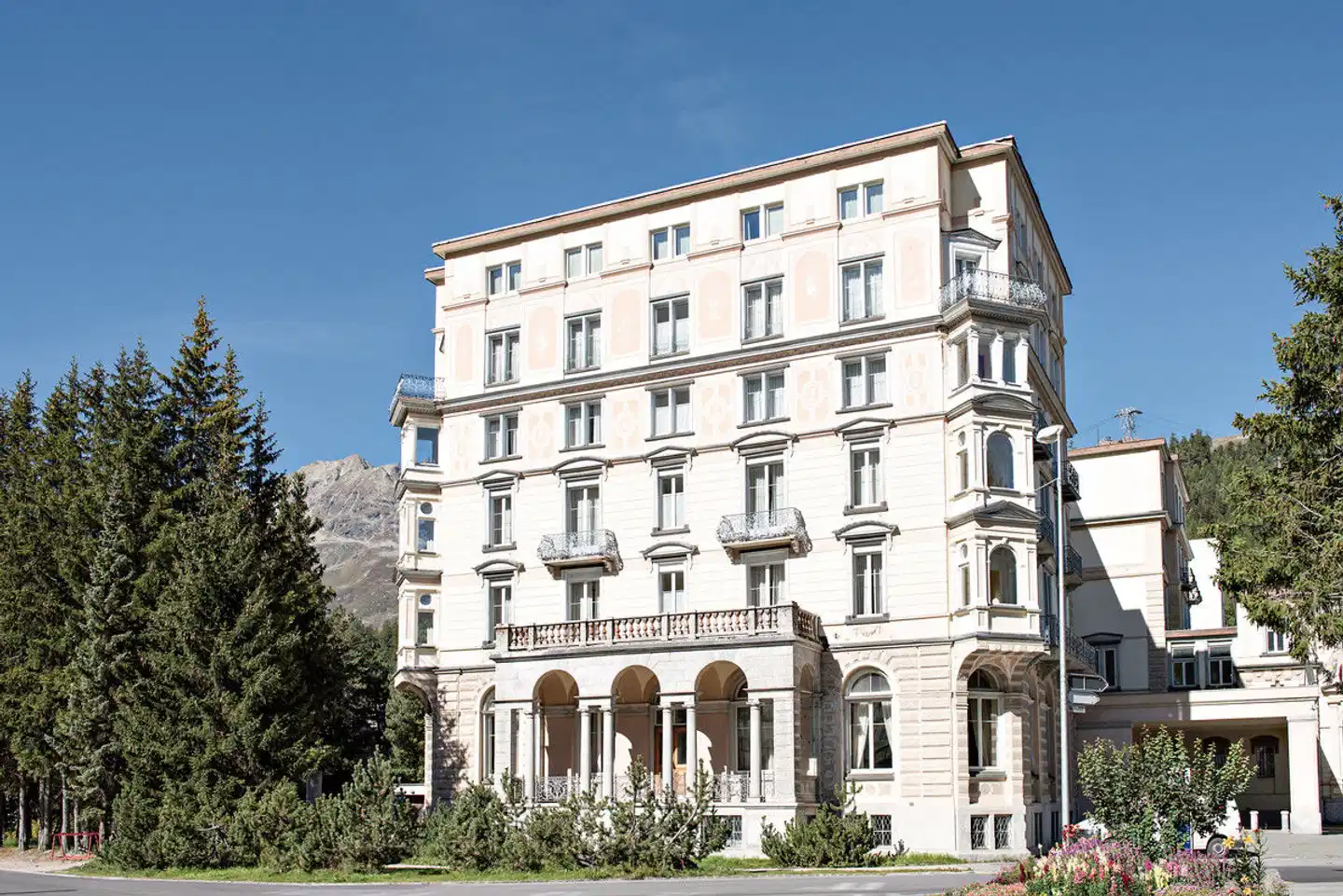 Hotel Reine Victoria Aussenansicht