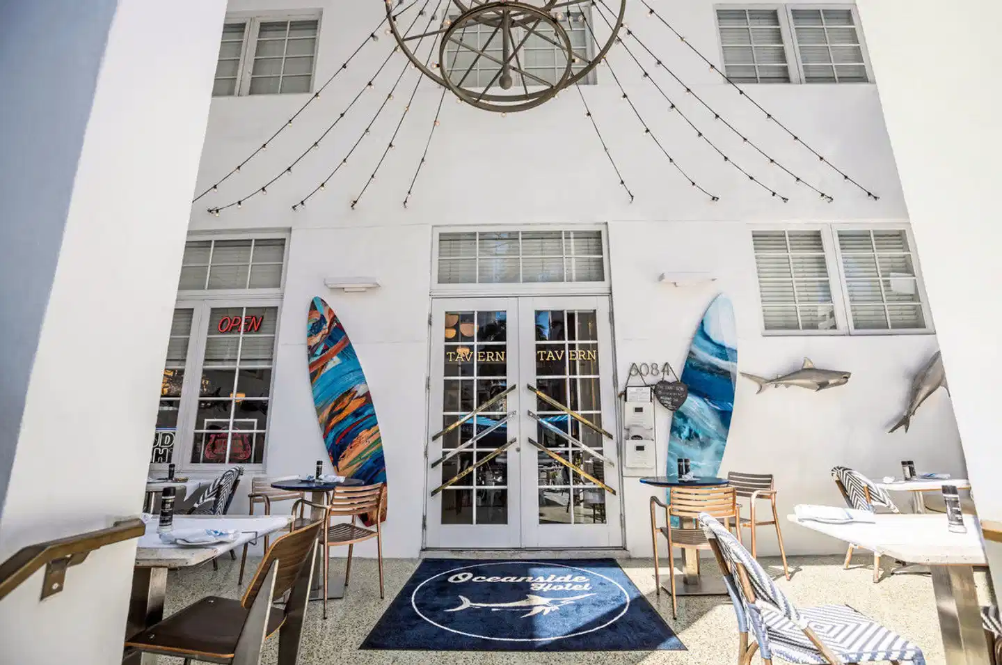 Oceanside Hotel Modellaufnahme