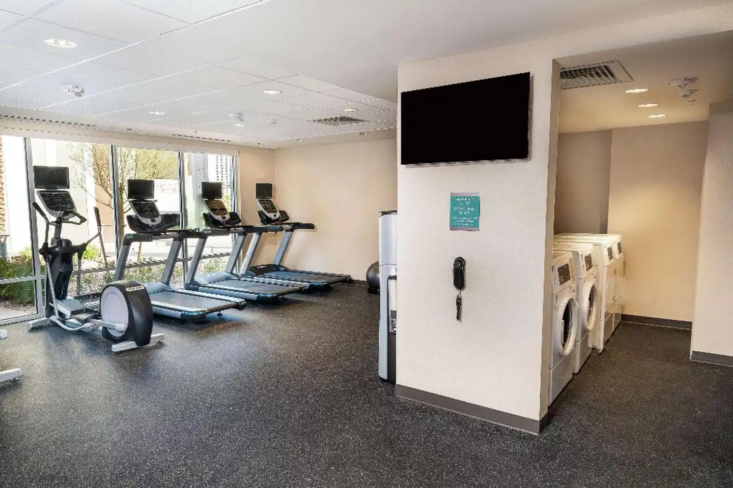 Home2 Suites by Hilton Las Vegas Stadium District Sport und Entertainment