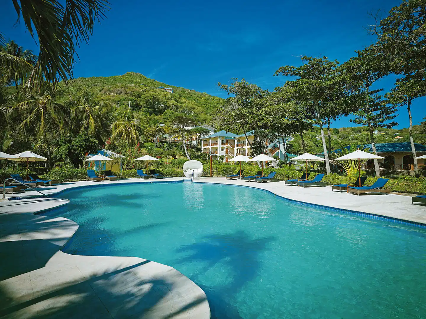 Bequia Beach Hotel Pool