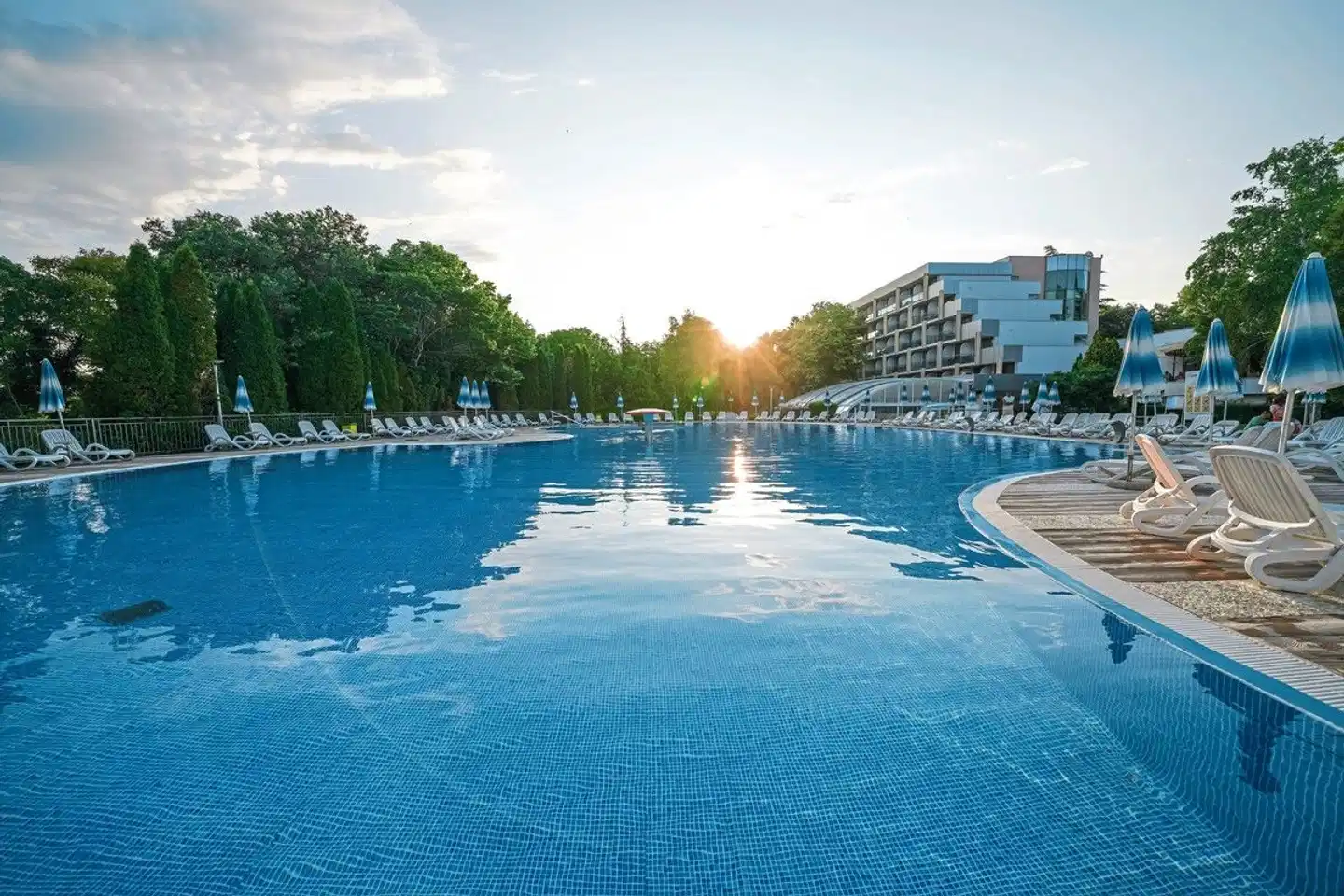 Calimera Ralitsa Superior Pool