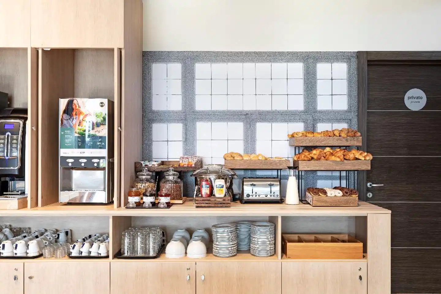 B&B Torino Restaurant