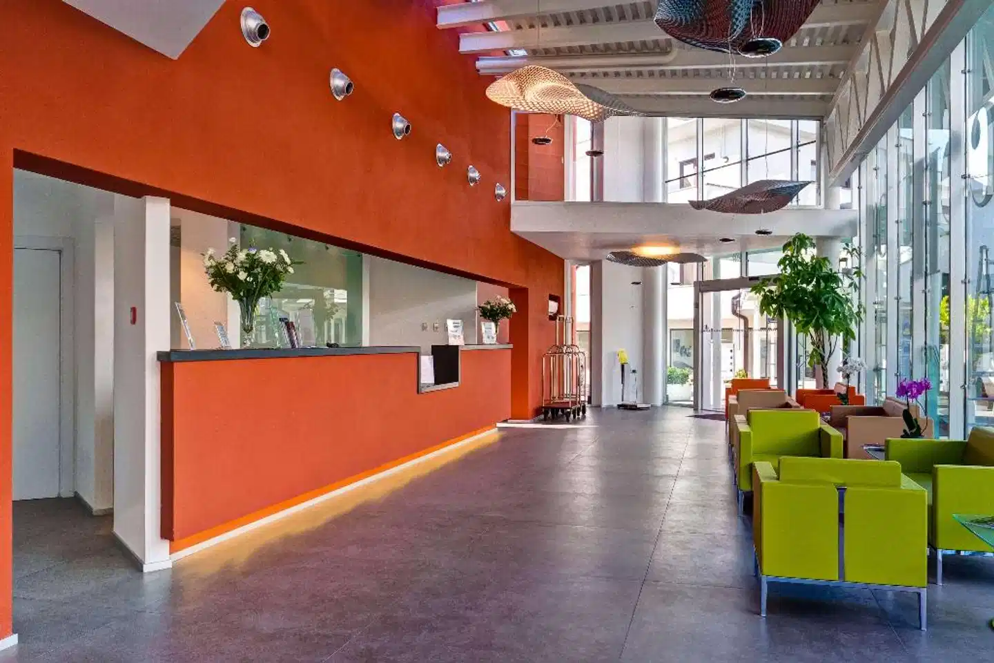 Best Western Hotel Rome Airport Lobby