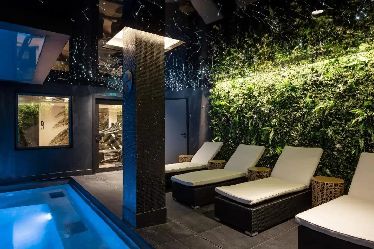 voco Strasbourg Centre - The Garden Terrasse