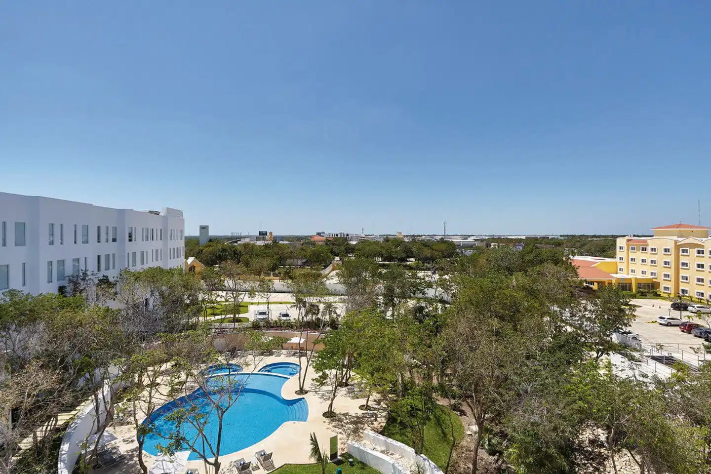 Fairfield Inn & Suites by Marriott Cancun Airport Pool