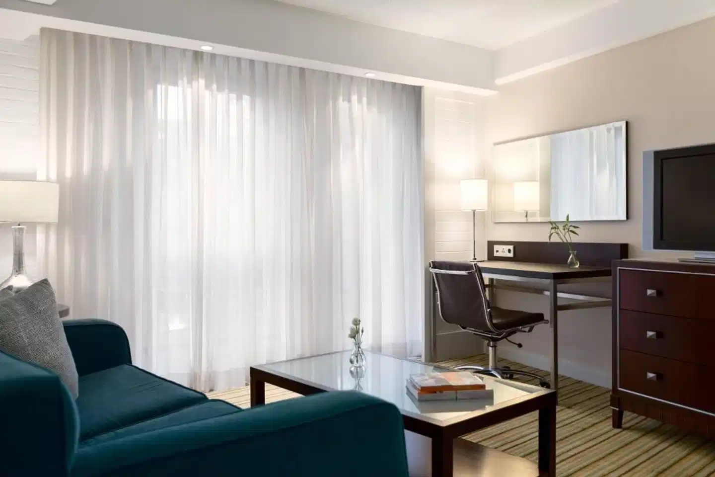 Renaissance Amsterdam Hotel Wohnbeispiel