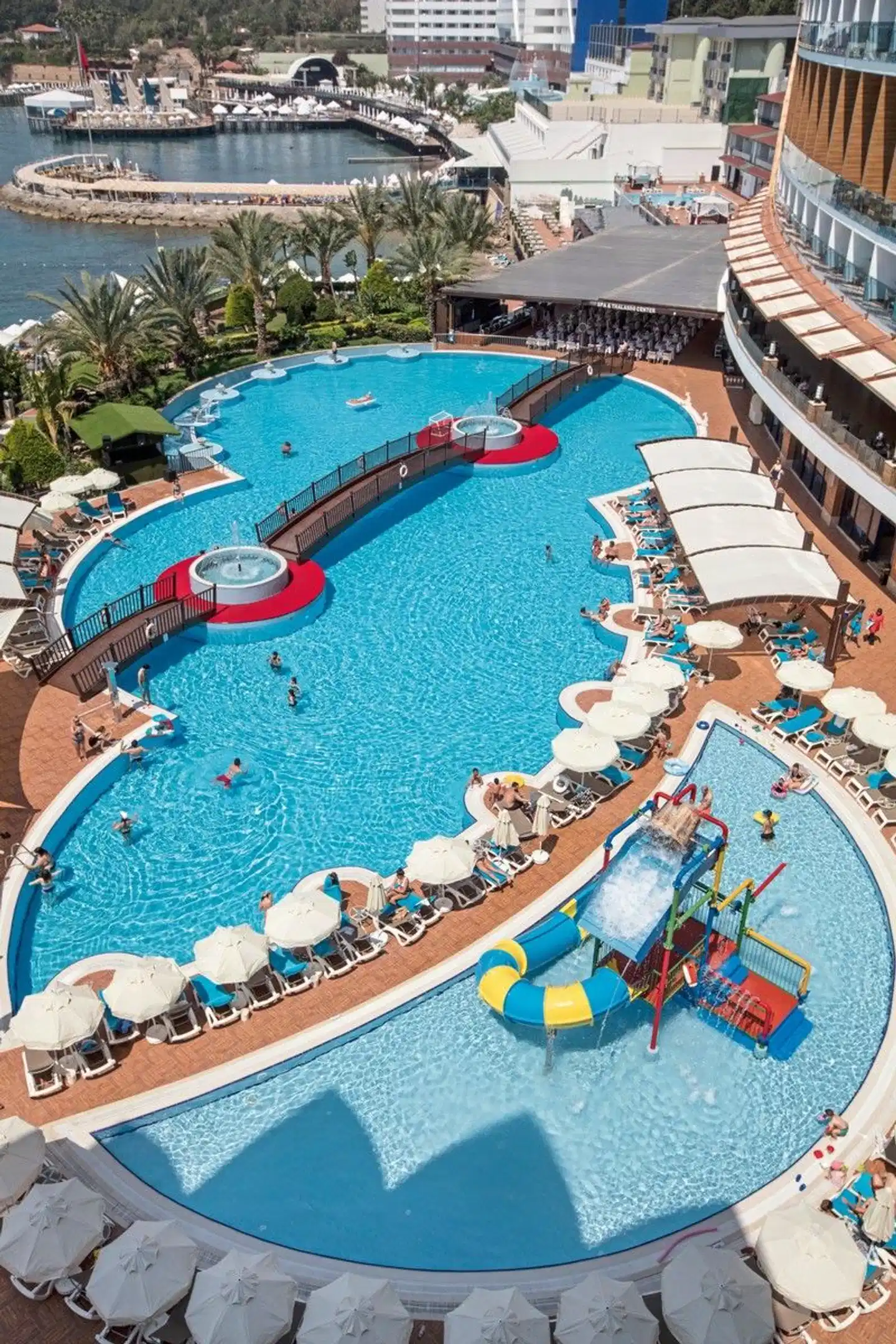 Granada Luxury Okurcalar Hotel Pool