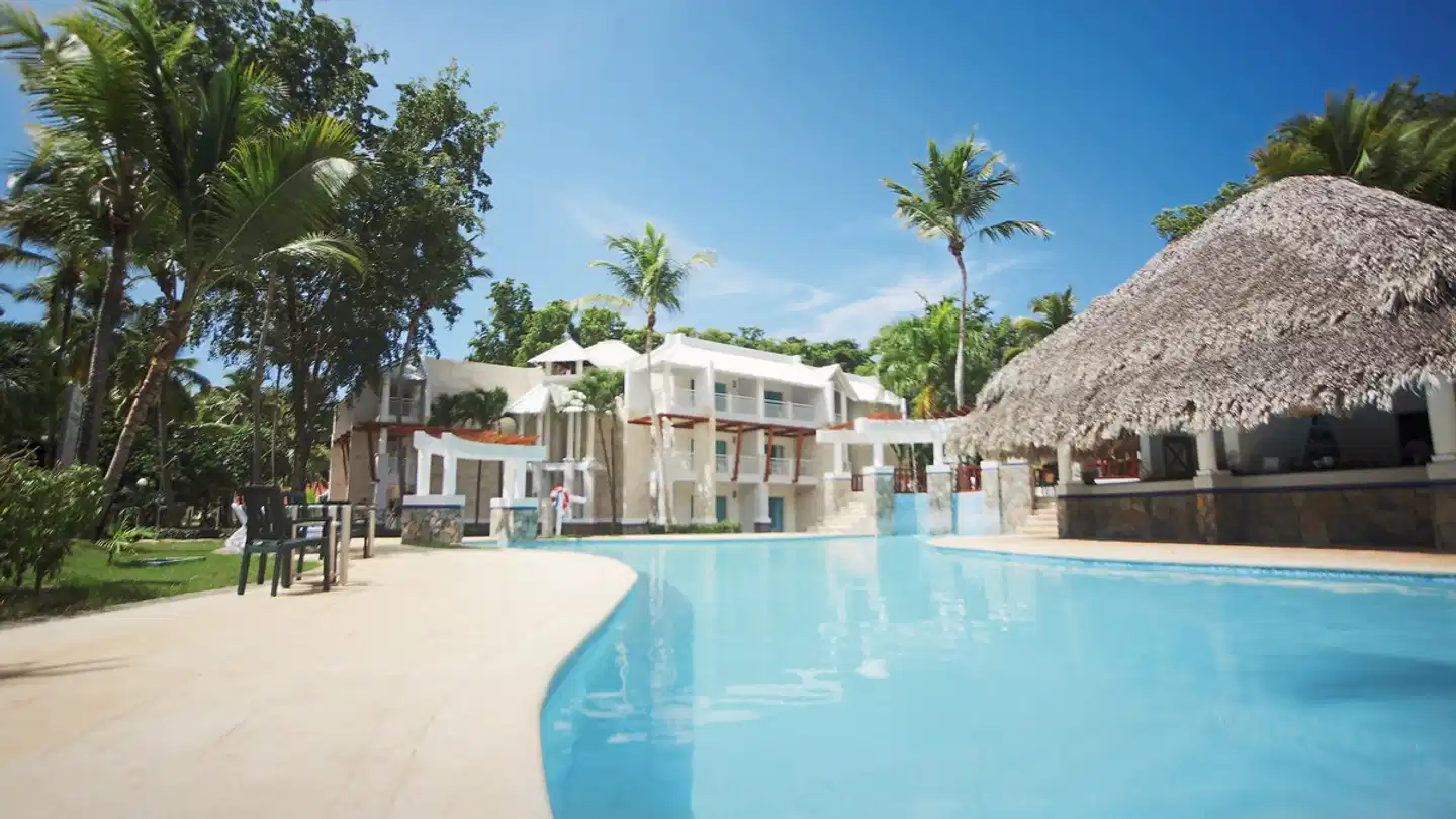 Wyndham Alltra Samaná Pool