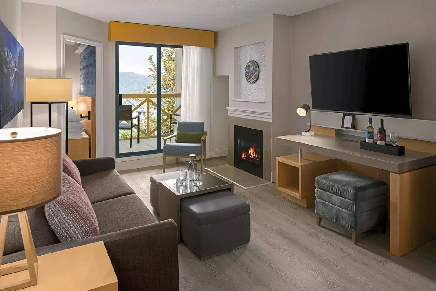 Delta Hotels by Marriott Whistler Village Suites Wohnbeispiel