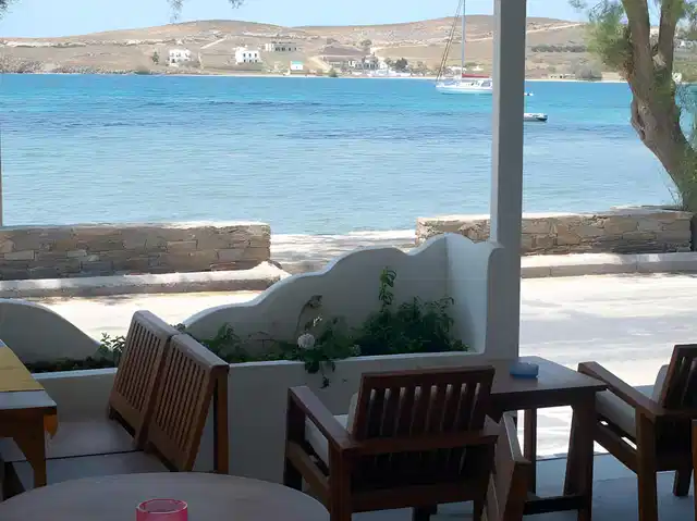 Hotel Paros Terrasse