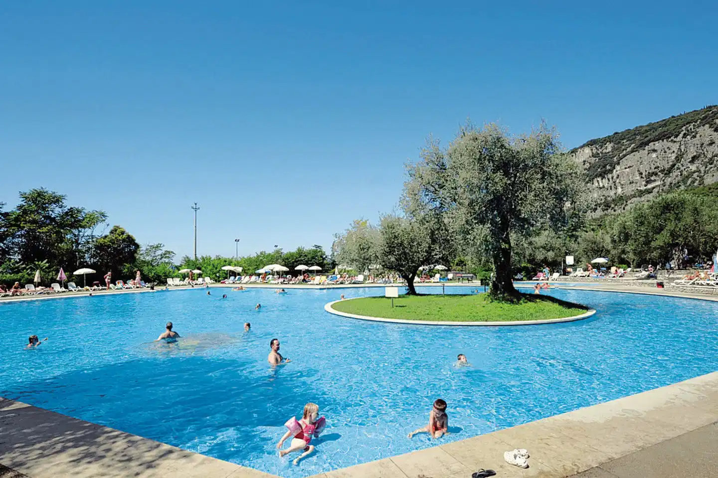 Residence Parco del Garda Pool