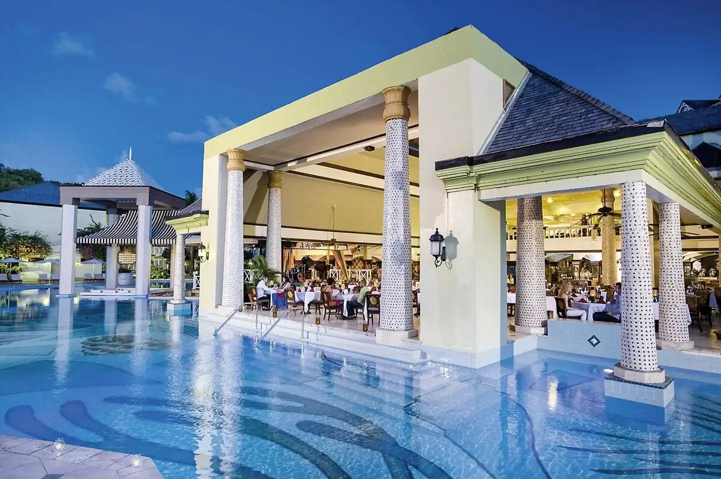Sandals Regency La Toc Golf Resort & Spa Pool